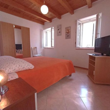 Ana Apartments Віс Екстер'єр фото