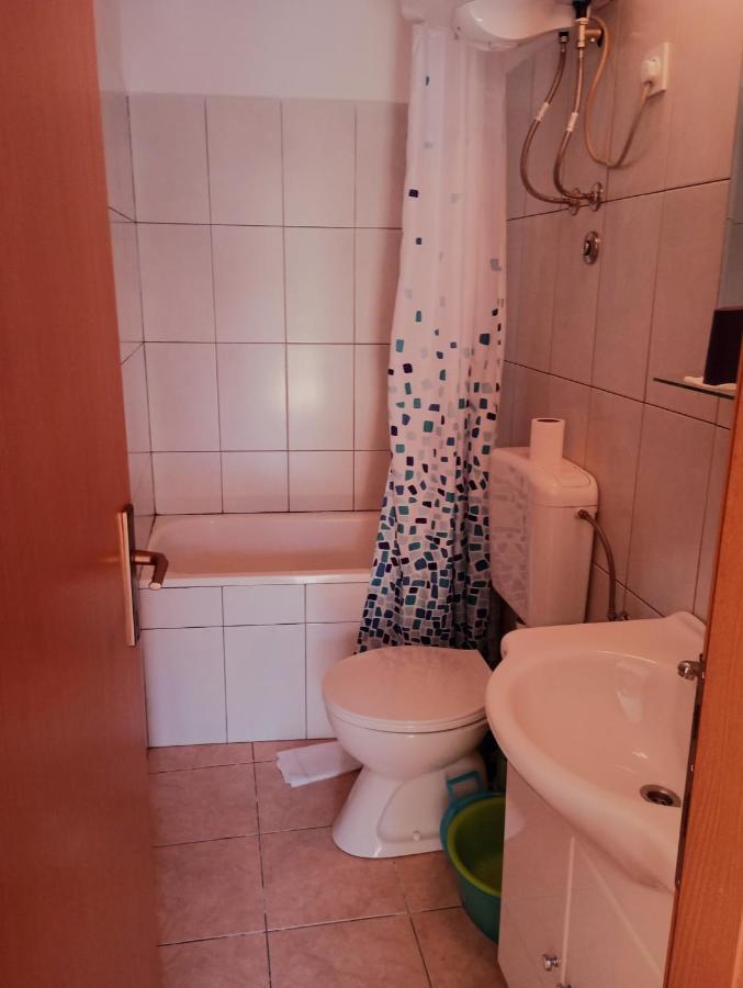 Ana Apartments Віс Екстер'єр фото